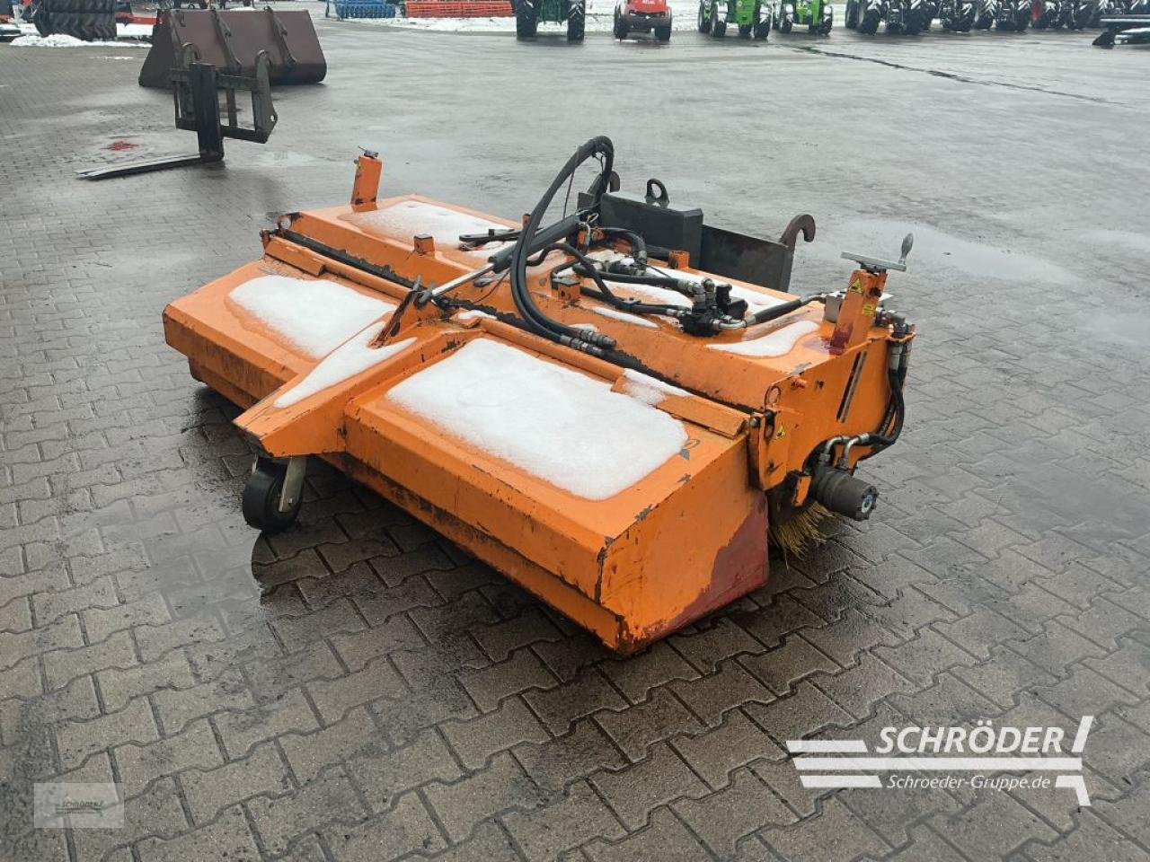 Kehrmaschine typu Bema 30 DUAL 2300 | CLAAS SCORPION AUFNAHME, Gebrauchtmaschine w Lastrup (Zdjęcie 1)